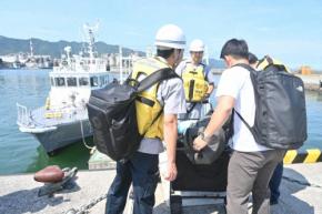 砂利運搬船とヨット衝突　現場付近、霧立ちこめ視界不良多く　大分