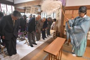 小児心臓外科医が神主に　「赤ちゃんの魂やお母さんに安らぎを」