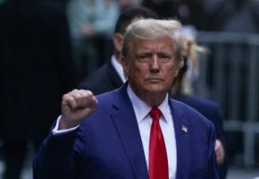 「過剰な罰金」　トランプ氏への巨額支払い命令破棄　不正認定は維持