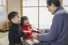 お年玉はキャッシュレスで　子どもの38%が希望　平均額はやや減少