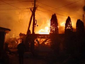 ウクライナ東部のドローン攻撃、死者27人に　露「民間人狙い残虐」