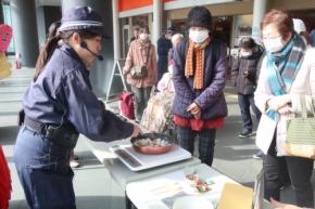 7年保存の白飯もおいしく　現役警察官、備蓄食品レシピを公開