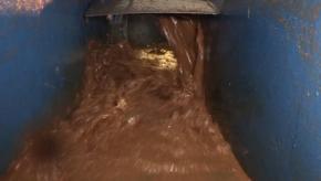 南鳥島沖でレアアース泥の試掘成功 数日間連続の引き上げは世界初