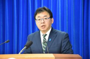 外国人の生活保護利用「国レベルで実態の情報収集進める」　厚労相
