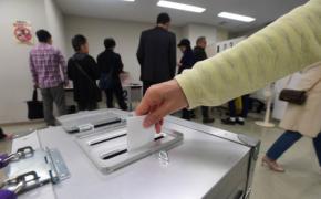 衆院選、午後2時現在の投票率は16.05% 前回を3.07下回る