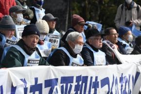「平和が浸食されている」 被爆者ら518回目の座り込み 長崎
