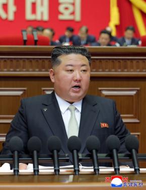 金正恩氏「年ごとに核戦力を強化」　朝鮮労働党大会が閉会