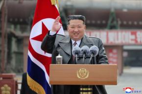 北朝鮮で「金正恩像」の製作を初確認 美術展会場、目的は不明
