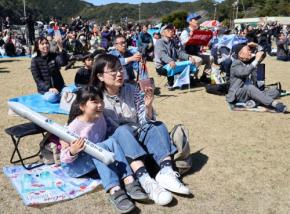 「3、2、1」も現れず…沈黙がため息に 「カイロス」三たび延期