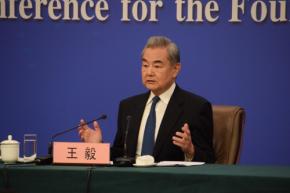 「攻撃直ちに停止を」　中国外相、名指しで米国批判せず　イラク情勢