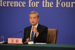 中国外相、イラン情勢巡り「即時停戦」求める 米国名指し批判は避け