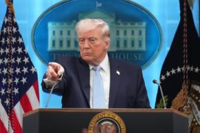 「イランと緊密に協力」 トランプ氏、制裁緩和を協議中と明かす