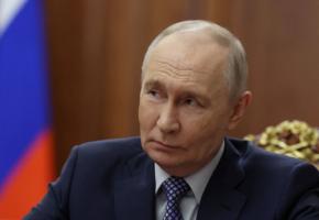 プーチン大統領、ウクライナ戦闘の一時停戦指示　復活祭に合わせ