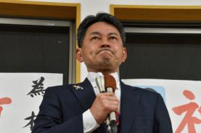 「私の失敗が結果に」 セクハラ発覚の現職落選 佐賀・有田町長選