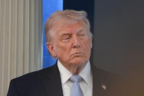 戦略欠如、「危うさ」際立つトランプ政権=松井聡
