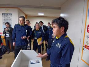 地震の揺れで転倒し、1人がけが 青森震度5弱で消防庁発表