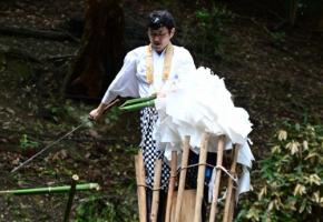 秋の豊凶占う 山伏の祭礼「等覚寺の松会」開かれる 福岡・苅田