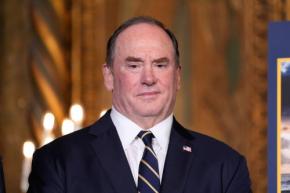 米海軍長官を解任　新造艦計画を巡り国防長官と対立か　米紙報道