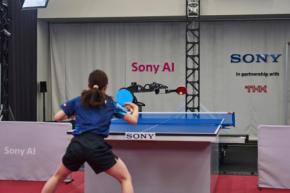 サーブは15種　ソニーがAI卓球ロボ開発、強豪相手に3勝2敗