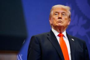 トランプ氏、イランへの「敵対行為の終了」主張 法対応を回避か