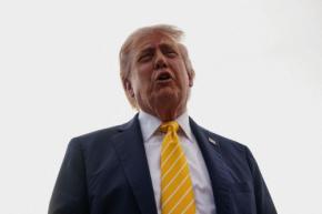 トランプ氏、ホルムズ海峡に停泊の船舶「脱出を支援」と表明