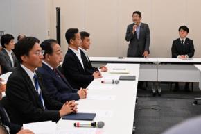 中道、女性皇族の身分保持を優先する本部長案　皇族数確保巡り