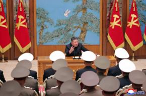 金正恩氏「国境線を堅固な要塞に」 軍指揮官会議で強調