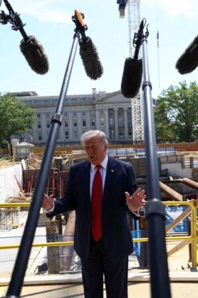 トランプ氏、過去の納税監査「永久禁止」でも合意　「異例」指摘