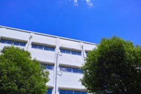 理科室ごみ箱の実験材料から発火　小中校の生徒20人搬送　兵庫