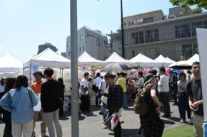 気軽な対話と交流で目指す「民主主義」の進展 若者たちの集い