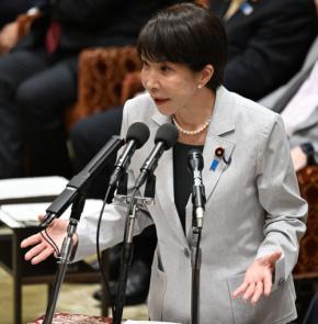 高市首相「文春の有料会員になろうと思わず」　秘書音声か断言避ける