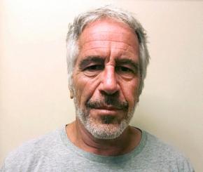 英王室から米政財界までずらり 陰謀論くすぶるエプスタイン問題