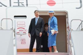 両陛下がオランダ到着　17日から公式行事、20日にベルギーへ