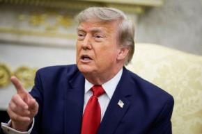 トランプ氏、通航料20％徴収見送り　湾岸諸国と投資で合意か