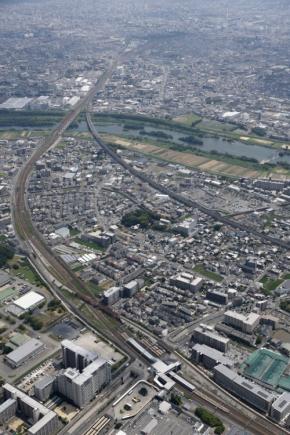 北陸新幹線延伸、JR西「選定受け止める」　負担増の可能性も