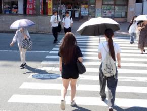 福岡県で初の酷暑日　久留米40.4度、3日では全国1位の暑さ