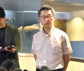 熊本地震直後にパーティーの福岡県議、自民県議団会長を辞任へ
