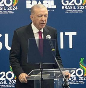 共同防衛協定はエジプトも参加の可能性　トルコ外相発言