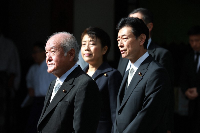 高市首相が玉串奉納 集団参拝の鈴木幹事長「気持ちは十分承知」