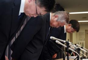 東武日光線4人死亡事故　「深くおわび」　東武鉄道が会見で謝罪