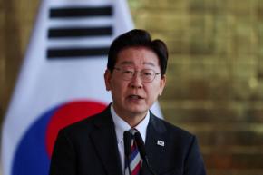 韓国大統領「トランプ氏の決断に敬意」 米朝の対話に期待
