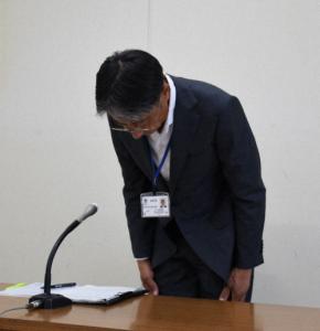 男子生徒3人の股間を触った教諭など3人を懲戒処分　福岡県教委