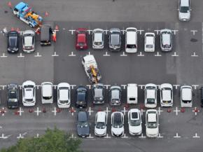 豪雨被災者に貸し出す車不足　カーシェアリング協会が寄付募る