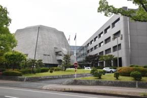「職員の答弁は着座」　福岡県議会改革PTが慣行見直す中間答申