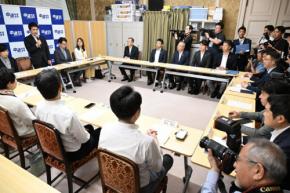 中道「解体」決定 公明系は復党、立憲系は新党結成目指す