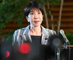 高市首相「沖縄経済強くするため力尽くす」　知事選で古謝氏当選