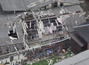 ガス容器の検査工場で爆発　周辺住民一時避難　けが人なし　奈良