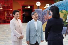 「千と千尋」のカオナシの隣に腰かけ…皇后陛下「手がちっちゃい」