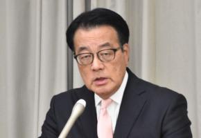 岡田克也氏、新党への参加を明言　「受け皿として結集は大事」