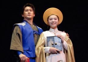 日本初の「国際結婚」を伝承　「アニオー姫」がミュージカルに